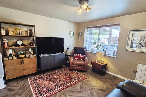 2 bedroom terraced house for sale, Highfields, Burntwood