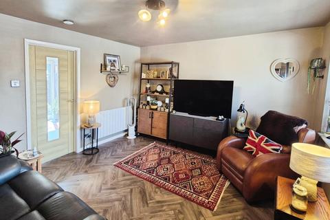 2 bedroom terraced house for sale, Highfields, Burntwood