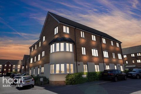 2 bedroom flat for sale, Genas Close, Barkingside
