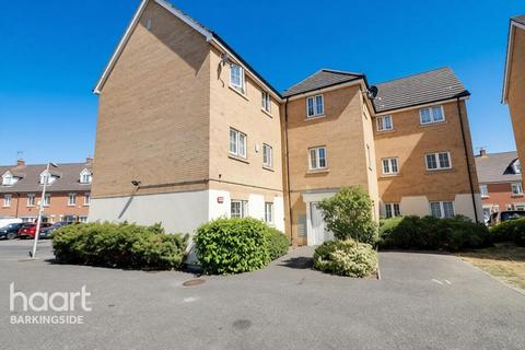 2 bedroom flat for sale, Genas Close, Barkingside