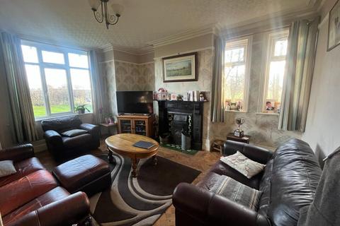 4 bedroom detached house to rent, Moss Lane, Northwich CW9