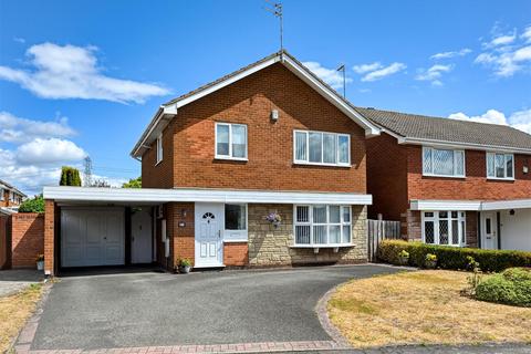 3 bedroom detached house for sale, Millfields Way, Wombourne, Wolverhampton