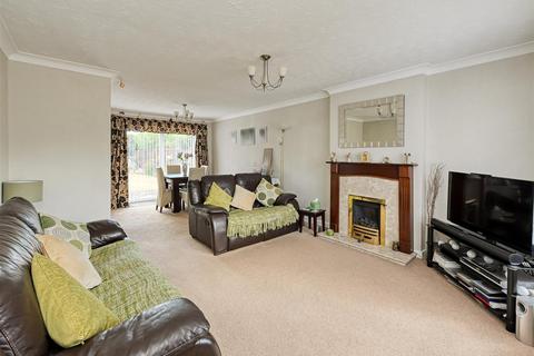 3 bedroom detached house for sale, Millfields Way, Wombourne, Wolverhampton