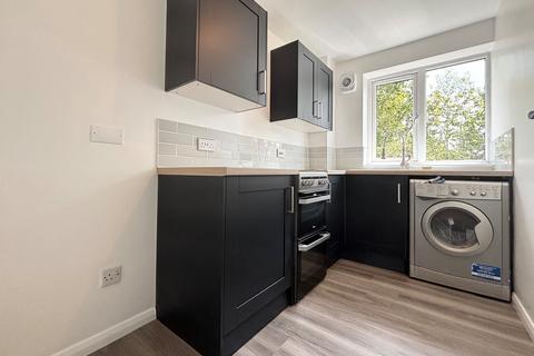 1 bedroom apartment to rent, Intalbury Avenue, AYLESBURY, HP19