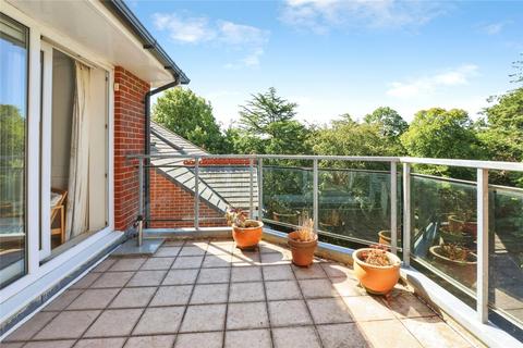 2 bedroom flat for sale, Tower Road, Branksome Park, Poole, Dorset, BH13