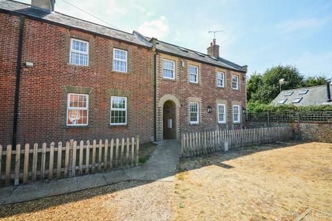 3 bedroom terraced house to rent, Brancaster Staithe