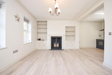 3 bedroom terraced house to rent, Brancaster Staithe