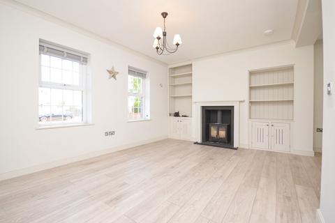 3 bedroom terraced house to rent, Brancaster Staithe