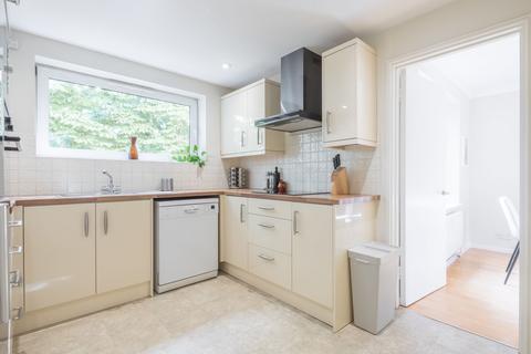 2 bedroom flat to rent, Barton Road, Cambridge, CB3