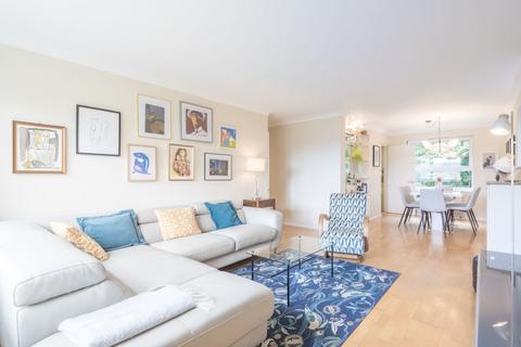 2 bedroom flat to rent, Barton Road, Cambridge, CB3