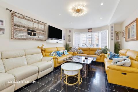 undefined, Kneller Road, New Malden