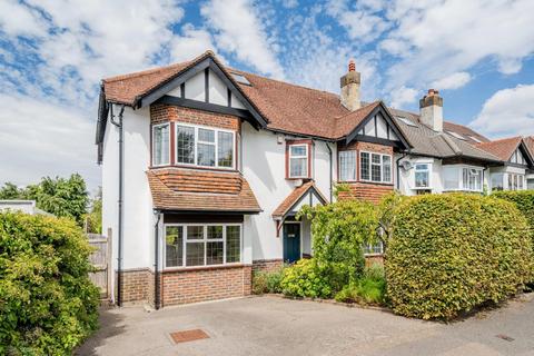 Sandersfield Road, Banstead