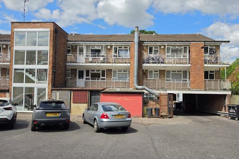 undefined, High Road, Eastcote, PINNER