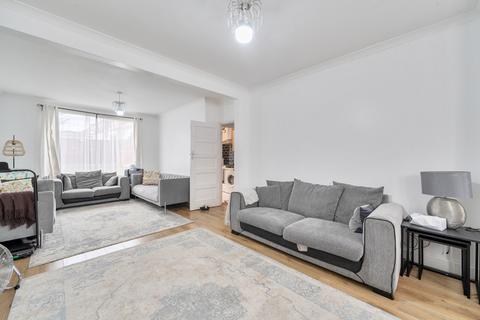 3 bedroom semi-detached house for sale, Curzon Avenue, Stanmore
