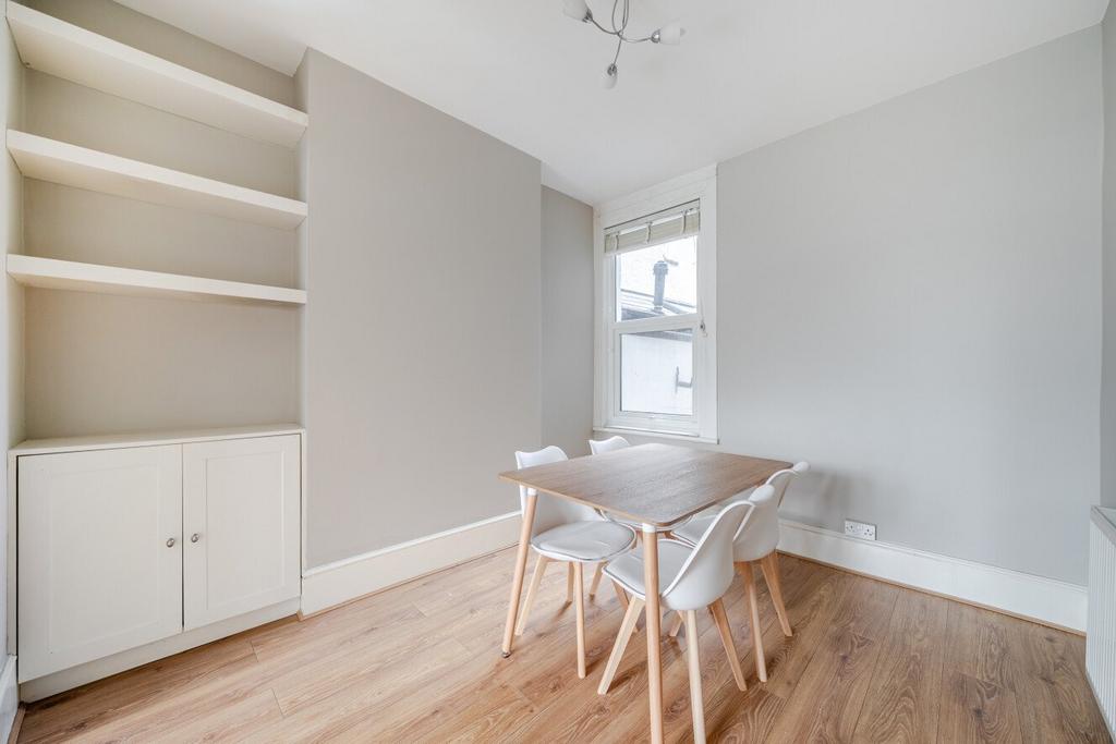 House in London, Earlsfield - View 3