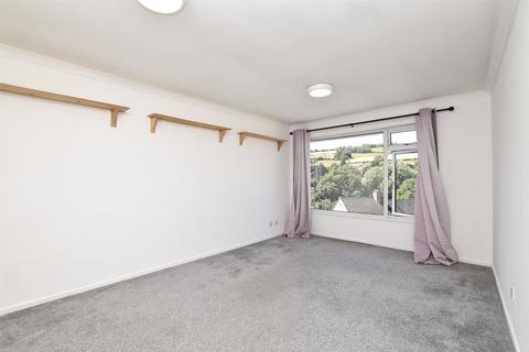 2 bedroom apartment to rent, Whitemore Court, Bath BA1