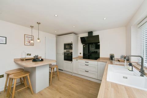 3 bedroom bungalow for sale, Rhosfryn, Bangor, Gwynedd, LL57