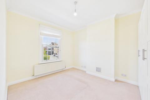 1 bedroom apartment to rent, 59a Chaucer Road, Ashford, Middlesex, TW15