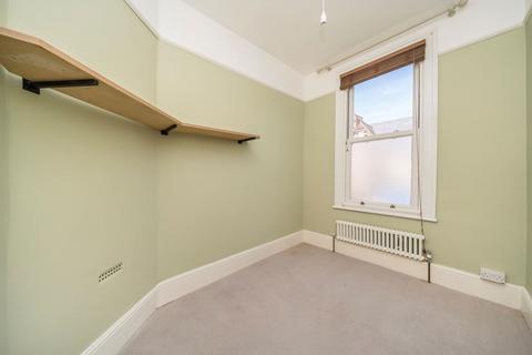 2 bedroom flat for sale, Therapia Road, London SE22