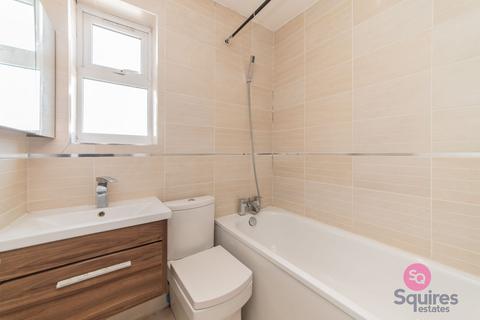 2 bedroom flat for sale, Long Lane, London, N3