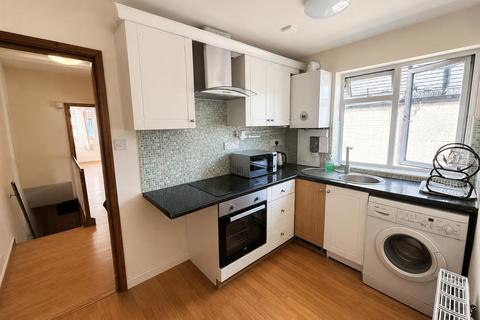 undefined, Blackhorse Lane, London E17