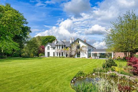 6 bedroom country house for sale, Tiptoe Road, Wootton, Bh25