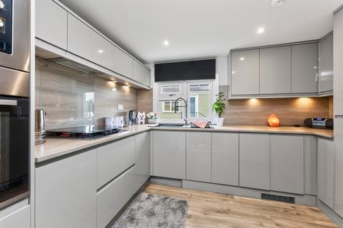 2 bedroom lodge for sale, Witches Craig, Blairlogie, Stirling