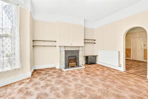 3 bedroom terraced house for sale, Kinfauns Road, Ilford