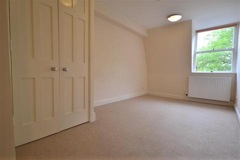 2 bedroom apartment to rent, Grosvenor Place, Bath BA1