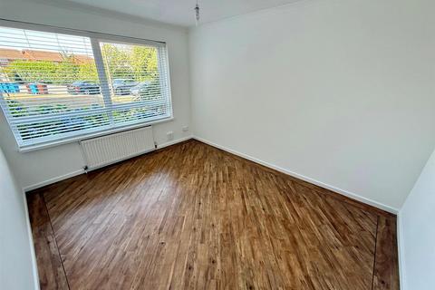 2 bedroom apartment for sale, Firs Drive, Shirley, Solihull