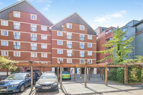 2 bedroom apartment for sale, Neptune Square, Ipswich