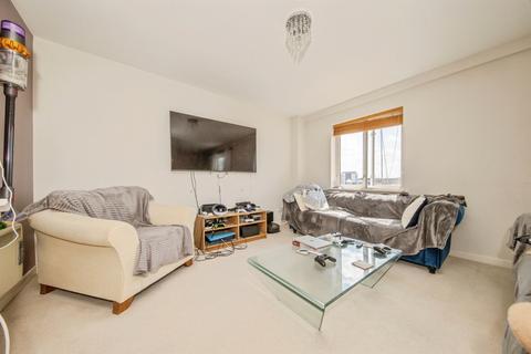 2 bedroom apartment for sale, Neptune Square, Ipswich