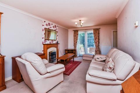 3 bedroom semi-detached house for sale, Plantation Road, Chippenham
