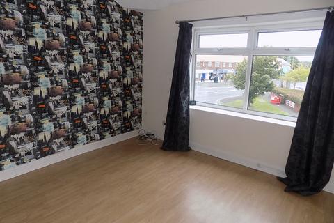 1 bedroom flat to rent, Staining Road, Blackpool FY3