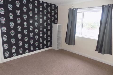 1 bedroom flat to rent, Staining Road, Blackpool FY3
