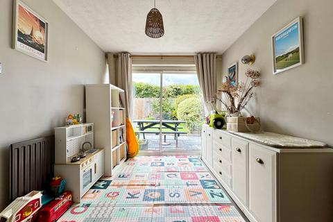 3 bedroom terraced house for sale, Marines Drive, Faringdon, SN7