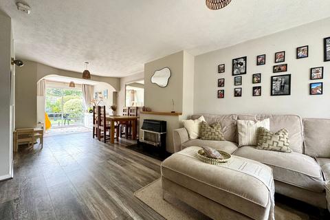 3 bedroom terraced house for sale, Marines Drive, Faringdon, SN7