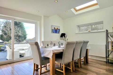 5 bedroom detached house for sale, Cherry Grove, Sketty, Swansea, City And County of Swansea.