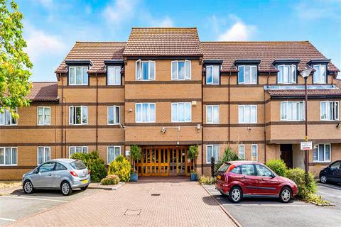 1 bedroom retirement property for sale, Beehive Lane, Ilford