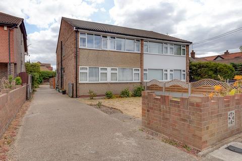 Lake Avenue, Rainham, RM13 9SH