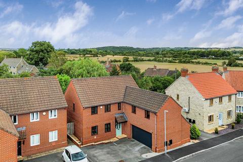 5 bedroom detached house for sale, Middle Farm Close, Dauntsey, Chippenham, Wiltshire, SN15
