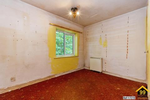 2 bedroom apartment for sale, Beech Hurst Close, Whalley Range, Manchester, M16