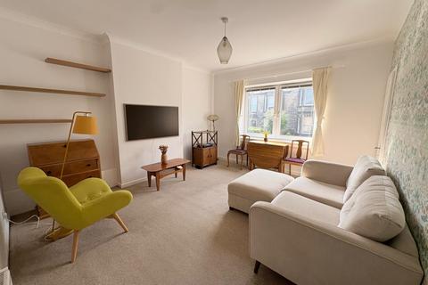 3 bedroom villa to rent, East Restalrig Terrace, Edinburgh, Midlothian, EH6
