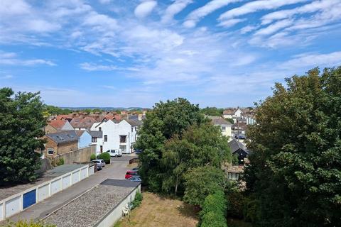 undefined, South Terrace, LITTLEHAMPTON