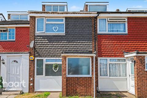 2 bedroom terraced house for sale, Uplands Close, Rochester