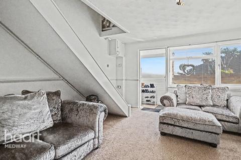 2 bedroom terraced house for sale, Uplands Close, Rochester