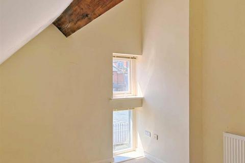2 bedroom flat for sale, Armley Lodge Road, LEEDS