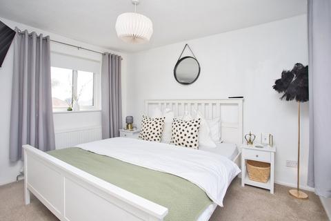 3 bedroom semi-detached house for sale, Manor Road, Deal, Kent, CT14