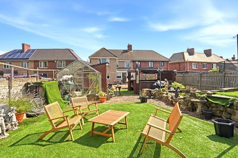 4 bedroom semi-detached house for sale, Deightonby Street, Thurnscoe, Rotherham, S63
