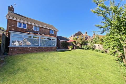 3 bedroom detached house for sale, Roger Beck Way, Sketty, Swansea